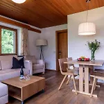 Schneider דירה טשאגונס