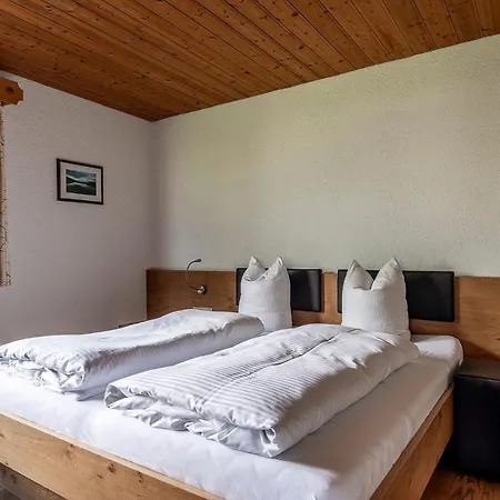 Schneider Apartment