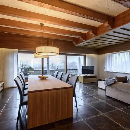 Schneider דירה שרונס